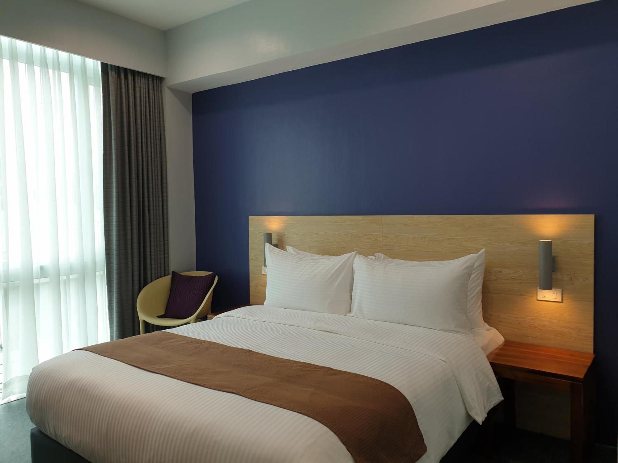 Leez Inn Makati Makati City Exterior foto